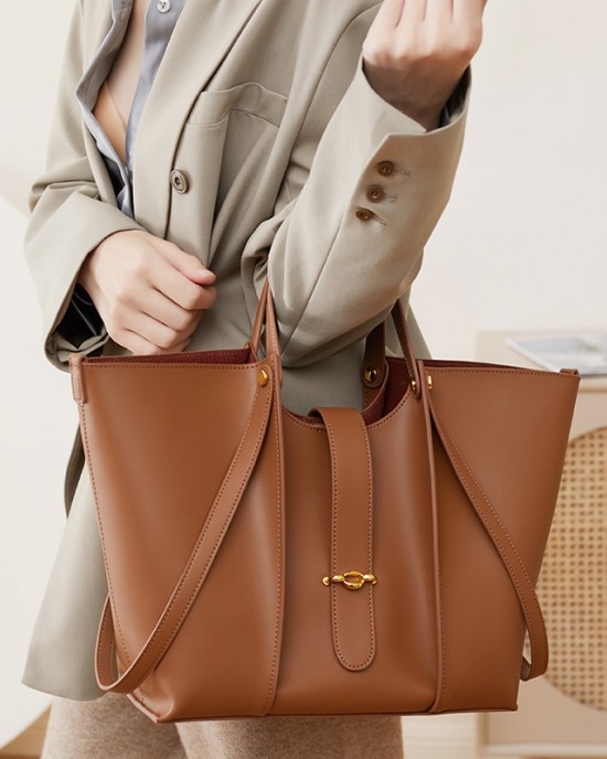 Strict Genuine Leather Chanel-Style Diamond-Chain Bucket Bag, 2025 New High-End Niche Crossbody Shoulder Bag Strict Genuine Leather Chanel-Style Diamond-Chain Bucket Bag, 2025 New High-End Niche Crossbody Shoulder Bag