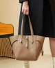 Niche high-end design, top-grain cowhide, versatile autumn commuter handbag, new large-capacity crossbody box bag Niche high-end design, top-grain cowhide, versatile autumn commuter handbag, new large-capacity crossbody box bag