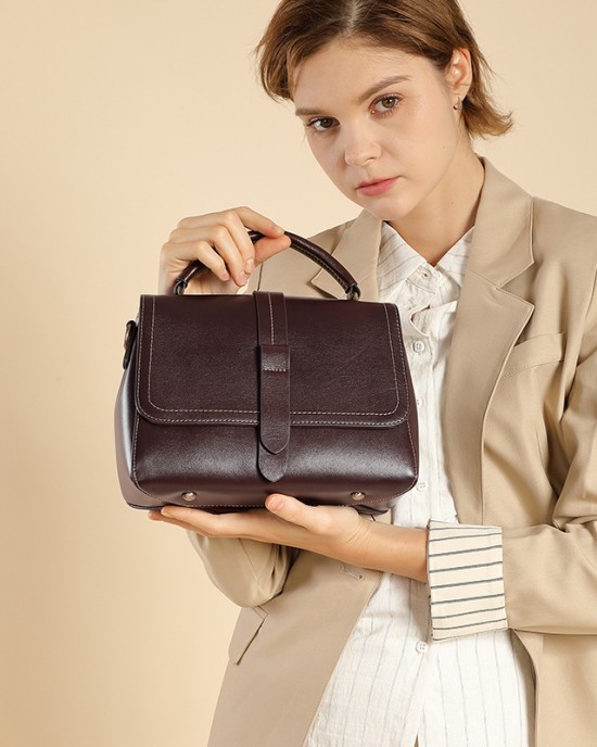 2025 winter new, trendy, best-selling, top-grain cowhide, vegetable-tanned leather handbag, single-shoulder, crossbody, large-capacity, 100-pound. Matching