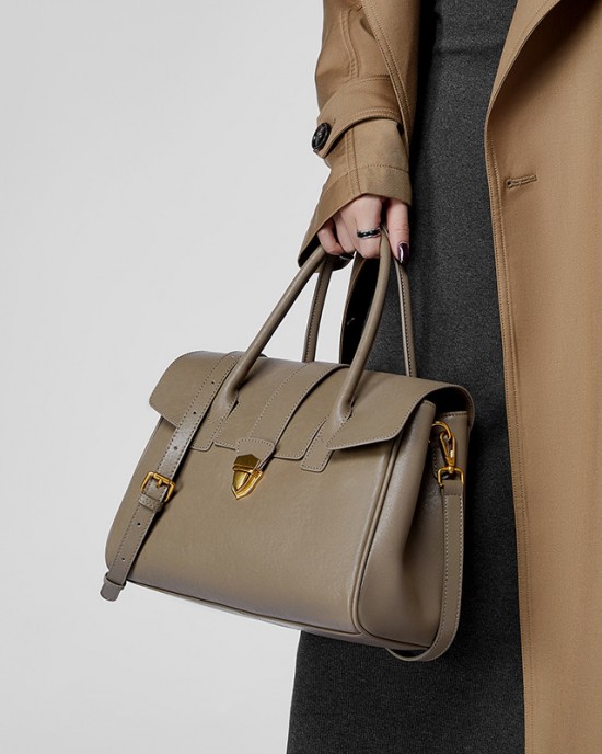 Vintage genuine leather handbag tote bags, new cross-border vegetable-tanned cowhide large-capacity briefcases, large travel bags for women Vintage genuine leather handbag tote bags, new cross-border vegetable-tanned cowhide large-capacity briefcases, large travel bags for women