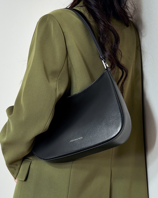 High-end genuine leather women's underarm bag, 2025 spring/summer new niche design women's bag, fashionable white shoulder bag
