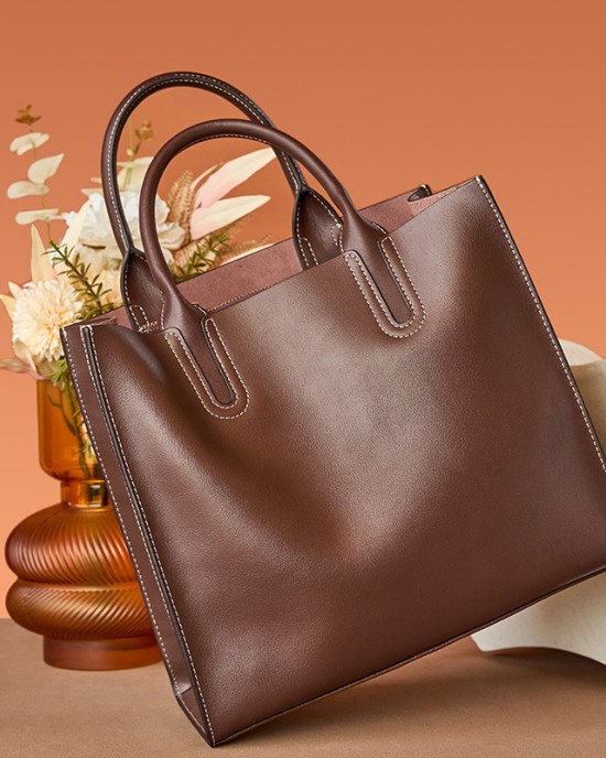 Customized Guangzhou factory high-end messenger bag, 2025 new niche, fashionable crossbody bag, trendy, large capacity for women