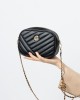 New Summer Style Genuine Leather Diamond-Patterned Chain Small Square Bag, Cross-Border Fashionable and Versatile Phone Bag, Crossbody Shoulder Bag for Women New Summer Style Genuine Leather Diamond-Patterned Chain Small Square Bag, Cross-Border Fashionable and Versatile Phone Bag, Crossbody Shoulder Bag for Women